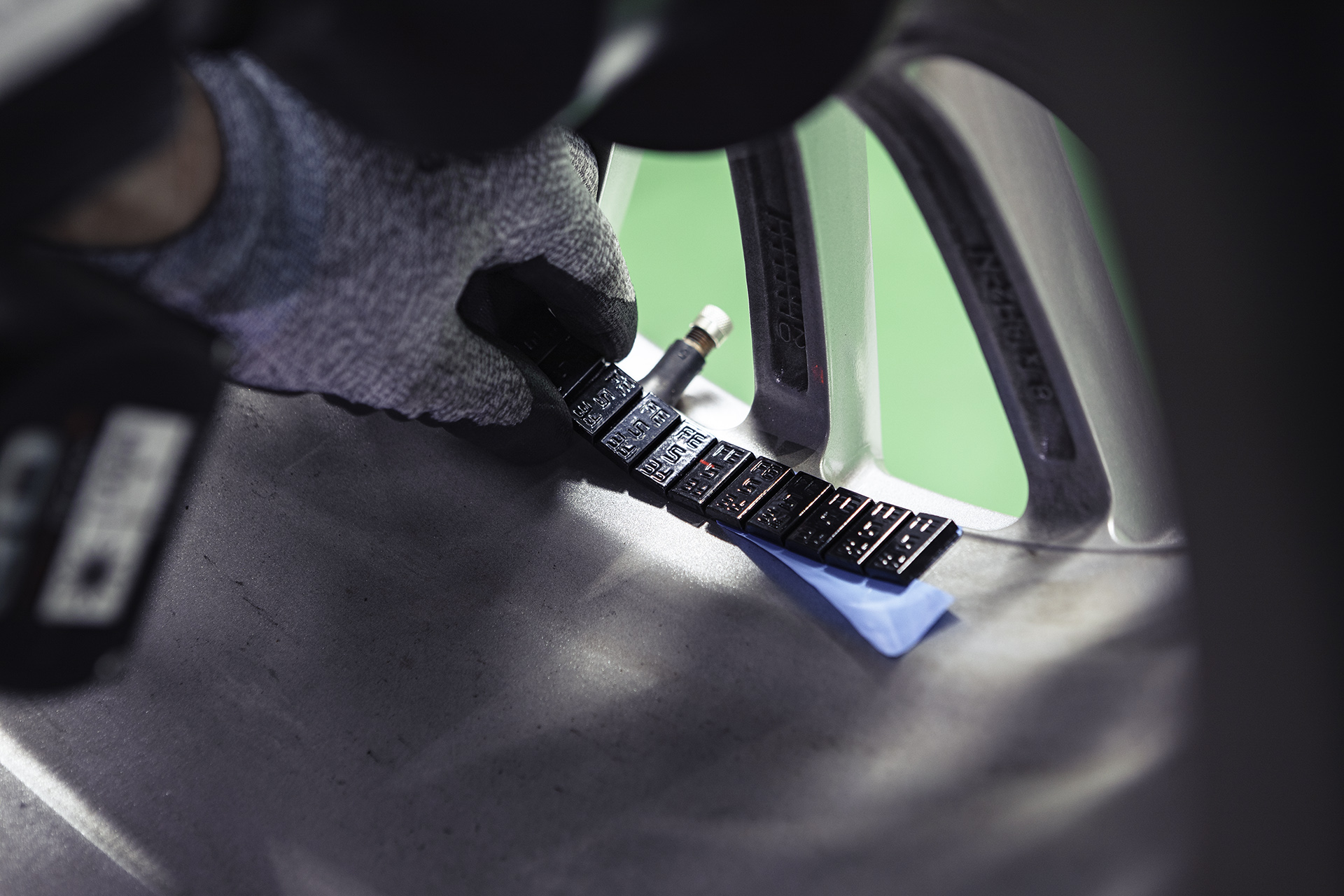 CHÌ CÂN BẰNG ĐỘNG